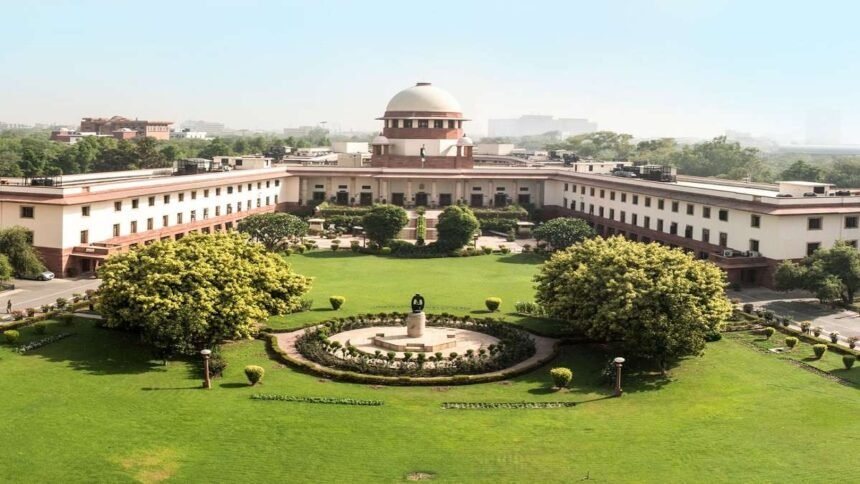 लाल-किले-पर-कब्जे-की-मांग,-मुगल-बादशाह-की-वंशज-सुल्ताना-बेगम-की-याचिका-सुप्रीम-कोर्ट-से-खारिज,-cji-ने