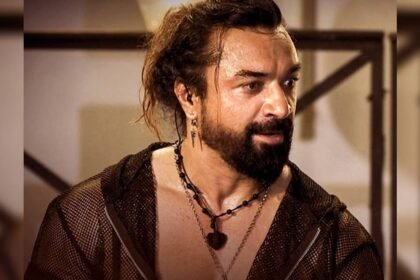 ‘घर-ले-जाकर…’-एजाज-खान-पर-30-साल-की-एक्ट्रेस-ने-लगाया-रेप-का-आरोप,-बोली-‘काम-दिलाने-का-किया-था-वादा’