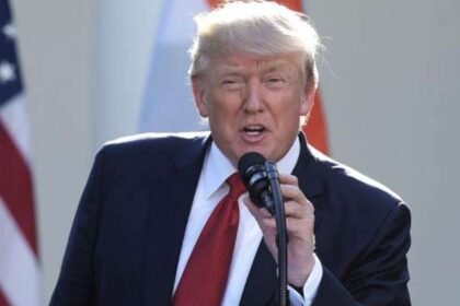 ‘मर-रहा-है-हॉलीवुड’,-ट्रंप-ने-अमेरिका-से-बाहर-की-फिल्मों-को-दिया-झटका,-लगाया-100-प्रतिशत-टैरिफ