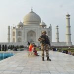 ind-pak-tension:-सैन्य-इलाकों-में-बढ़ाई-गई-सतर्कता,-ताज-पर-हाई-अलर्ट;-प्रतिबंधित-किया-गया-ड्रोन