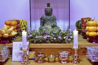 जापान-के-मंदिर-से-13-साल-पहले-चोरी-हुई-थी-14वीं-सदी-की-बौद्ध-प्रतिमा,-जानें-अब-क्या-हुआ