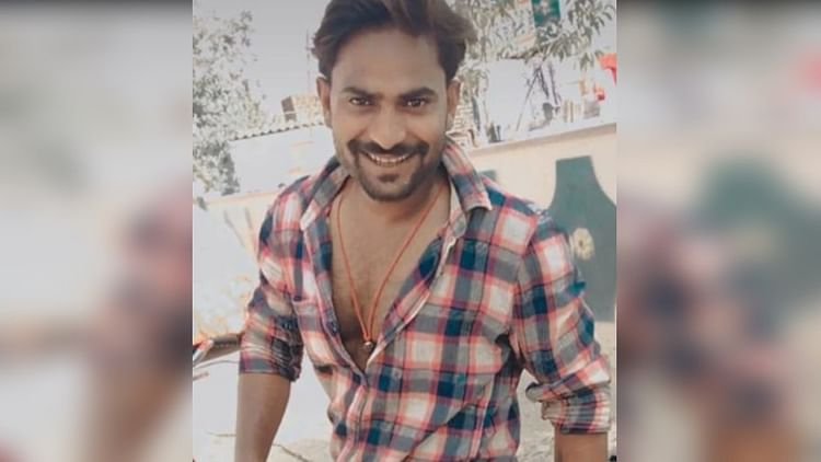 up:-‘भगवान-नहीं-आए-तो…’,-काली-माता-मंदिर-में-मिली-खून-से-सनी-युवक-की-लाश,-वीडियो-में-चाैंकाने-वाला-खुला