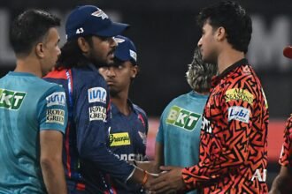 दिग्वेश-राठी-और-अभिषेक-शर्मा-को-मैदान-पर-भिड़ने-की-मिली-बड़ी-सजा,-जुर्माने-के-साथ-बैन-भी-लगा