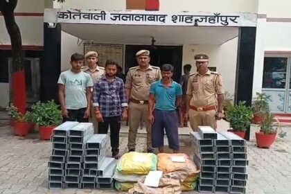 shahjahanpur-news:-गंगा-एक्सप्रेसवे-के-निर्माण-का-सामान-चोरी-कर-बेचा,-कबाड़ी-समेत-तीन-आरोपी-गिरफ्तार