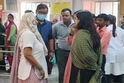 bareilly-news:-डीएम-हुए-‘बीमार’-तो-जिला-अस्पताल-की-खुली-पोल,-मरीज-बनकर-जाना-स्वास्थ्य-सेवाओं-का-हाल