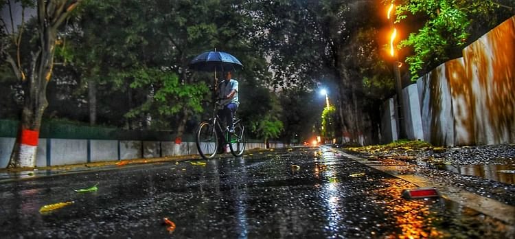 यूपी:-तीन-दशकों-के-बाद-लखनऊ-सहित-पूरे-प्रदेश-में-मई-का-मौसम-रहा-ठंडा,-चक्रवात-की-वजह-से-औसत-से-नीचे-गया-पारा