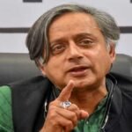 ‘यह-मेरा-बेटा…-इसे-प्रश्न-पूछने-की-न-दी-जाए-इजाजत’,-जब-प्रेस-कॉन्फ्रेंस-में-बोल-पड़े-शशि-थरूर