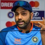 रोहित-के-इस-फॉर्मेट-से-संन्यास-लेने-के-बाद-निराश-हुए-थे-उनके-पापा,-हिटमैन-ने-किया-बड़ा-खुलासा