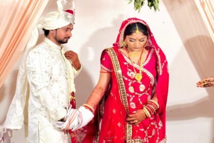 राजा-रघुवंशी-मर्डर-केस:-पिता-का-बड़ा-खुलासा,-‘शादी-के-बाद-भी-सोनम-और-राजा-के-नहीं-बने-थे-संबंध’