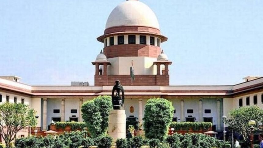 ‘माय-लॉर्ड-मेरी-शादी-खत्म-कीजिए,-नाबालिग-लड़की-की-गुहार-सुनते-ही-सुप्रीम-कोर्ट-ने-तुरंत-दे-दी-डेट,-जानें-पूरा-मामला