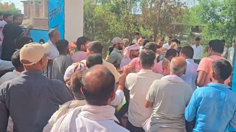 gonda-news:-डीएम-की-चौपाल-से-पहले-वर्चस्व-को-लेकर-दो-पक्षों-में-मारपीट,-पांच-के-खिलाफ-शांति-भंग-में-कार्रवाई