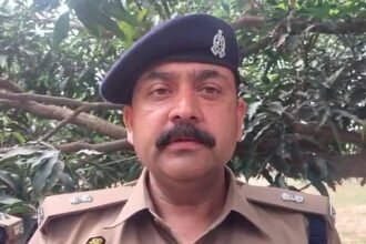 sitapur-news:-धारदार-हथियार-से-अधेड़-की-हत्या…-बाग-में-पड़ा-मिला-शव,-पुलिस-कर-रही-जांच