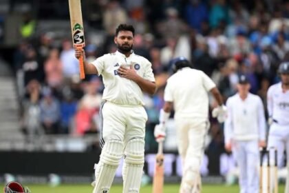 टेस्ट-में-सबसे-ज्यादा-शतक-लगाने-वाले-विकेटकीपर,-ऋषभ-पंत-ने-संगकारा-डिविलियर्स-जैसे-दिग्गजों-को-छोड़ा-पीछे