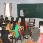 यूपी:-प्रदेश-में-शिक्षकों-के-तबादले,-ऑनलाइन-हुए-360-ट्रांसफर,-ऑफलाइन-पर-बना-हुआ-है-संशय;-शिक्षक-संघ-नाराज