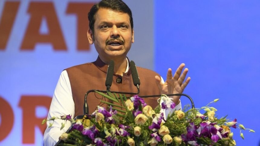 cm-फडणवीस-बोले-हम-हिंदी-भाषा-के-खिलाफ-नहीं,-उद्धव-ठाकरे-लिए-‘पलटूराम’-ही-सही-नाम-है