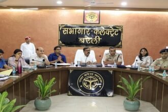 sawan-2025:-बरेली-में-कांवड़-मार्ग-की-दुकानों-पर-लगानी-होगी-नेमप्लेट-और-रेट-लिस्ट,-डीएम-ने-दिया-आदेश