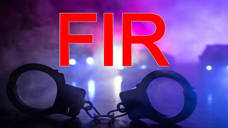 bareilly-news:-सेवानिवृत्त-सीओ-के-बेटे-ने-युवक-के-मुंह-में-डाली-रिवॉल्वर-की-नाल,-बोला-नेतागिरी-निकाल-दूंगा