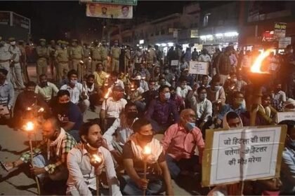 up-:-बिजलीकर्मियों-को-अल्टीमेटम-आंदोलन-के-दौरान-बिजली-व्यवस्था-बाधित-हुई-तो-होंगे-बर्खास्त;-हड़ताल-आज