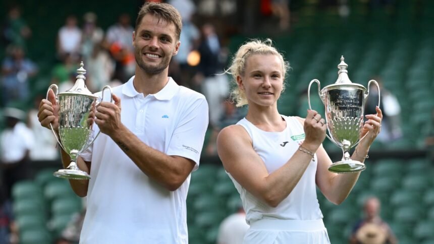 wimbledon-2025:-कैटरीना-सिनियाकोवा-और-सेम-वरबीक-ने-जीता-मिक्स्ड-डबल्स-का-खिताब