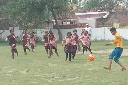 up-news:-समर-कैंप-कराने-वाले-शिक्षामित्र-अनुदेशकों-को-मानदेय-का-इंतजार,-काट-रहे-अधिकारियों-के-चक्कर