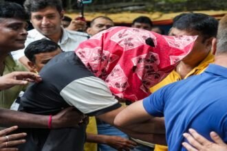 कलकत्ता-iim-रेप-केस:-बाप-और-बेटी-के-बयान-से-उलझा-मामला,-अब-sit-सुलझाएगी-दुष्कर्म-की-पहेली