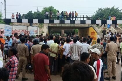 up-news:-मिर्जापुर-में-भीषण-हादसा,-रील-बनाने-के-चक्कर-में-तेज-रफ्तार-स्कॉर्पियो-ने-चार-को-रौंदा,-एक-की-मौत