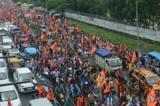 Kanwar Yatra 2025: कांवड़ यात्रा के चलते स्कूल रहेंगे बंद, रूट डायवर्जन और बाजार बंदी का आदेश जारी
