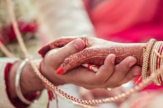 यूपी:-धर्मांतरण-की-घटनाओं-के-बीच-कोर्ट-का-ऐतिहासिक-फैसला,-बिना-धर्म-बदले-विपरीत-धर्म-में-हुई-शादी-अवैध