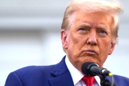 डोनाल्ड-ट्रंप-ने-दिए-भारतीय-वस्तुओं-पर-20–25%-टैरिफ-लगाने-के-संकेत!-बोले–-फाइनल-डिसीजन-अभी-पेंडिंग,-जानें-डिटेल