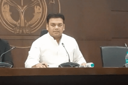 up:-बेसिक-शिक्षा-मंत्री-ने-अखिलेश-यादव-पर-किया-पलटवार,-कहा-जब-से-भाजपा-आई…-तब-से-पढ़ाई-में-जान-आई