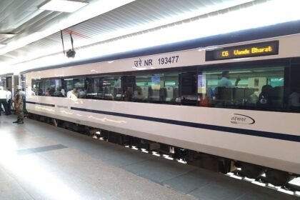 यूपी:-लखनऊ-से-जयपुर-के-लिए-चलेगी-वंदे-भारत-एक्सप्रेस,-चार-रूटों-के-भेजे-गए-प्रस्ताव;-15-अगस्त-तक-संचालन
