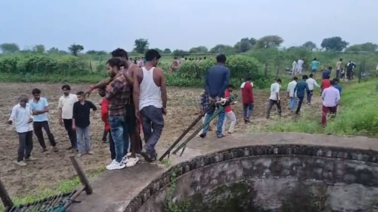up:-एक-बोरी-में-धड़,-हाथ-पैर…-दूसरी-में-कमर-से-जांघ-का-हिस्सा,-दो-बोरियों-में-मिले-युवती-के-अंग;-सिर-था-गायब