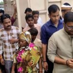 aligarh:-मेयर-की-फैक्टरी-में-कर्मचारी-की-मौत,-शव-रखरक-परिवार-ने-किया-हंगामा,-मदद-के-भरोसे-पर-माने-परिजन