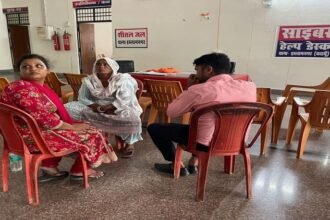 धर्मांतरण-मामला:-बदायूं-में-पुलिस-ने-आरोपियों-को-पहले-छोड़ा,-फिर-पास्टर-समेत-तीन-को-किया-गिरफ्तार