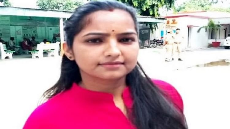 bareilly-news:-यूट्यूबर-साक्षी-मिश्रा-ने-ससुरालवालों-पर-दर्ज-कराई-एक-और-रिपोर्ट,-ससुर-जेठ-पर-लगाए-ये-आरोप