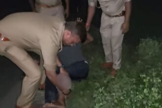 ghazupur-news:-खुद-को-पुलिस-से-घिरता-देख-बदमाश-ने-चलाई-गोली,-मुठभेड़-में-पशु-तस्कर-गिरफ्तार,-पैर-में-लगी-गोली