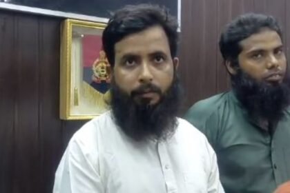 up:-बरेली-में-धर्मांतरण-गिरोह-के-सरगना-अब्दुल-मजीद-का-पैनकार्ड-निकला-फर्जी,-अब-बैंकों-से-डाटा-जुटाएगी-पुलिस