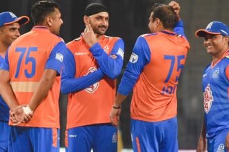 थप्पड़-कांड-वीडियो-लीक-होने-पर-हरभजन-ने-तोड़ी-चुप्पी,-ललित-मोदी-के-लिए-कही-ये-बात