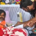 ‘हम-जीत-गए’,-मनोज-जरांगे-ने-खत्म-किया-अनशन;-जानें-सरकार-से-क्या-बात-हुई?
