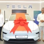 tesla-कार-की-भारत-में-हुई-पहली-डिलीवरी,-सबसे-पहले-ये-मॉडल-बिका,-जानें-किसने-खरीदी-और-कितनी-है-कीमत