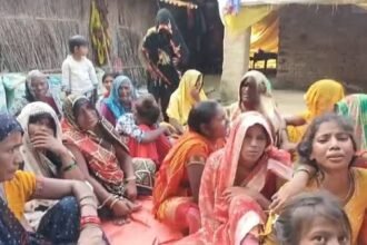 amethi-news:-हादसे-में-किशोर-की-मौत…-तीन-दोस्त-घायल,-घरवाले-बोले-पुरानी-रंजिश-में-प्रधान-ने-हत्या-की