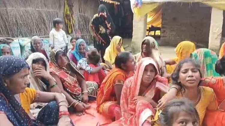 amethi-news:-हादसे-में-किशोर-की-मौत…-तीन-दोस्त-घायल,-घरवाले-बोले-पुरानी-रंजिश-में-प्रधान-ने-हत्या-की