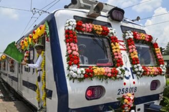 महादेव-के-भक्तों-के-लिए-रेलवे-का-खास-पैकेज,-7-ज्योतिर्लिंग-के-दर्शन-कराएगी-भारत-गौरव-ट्रेन