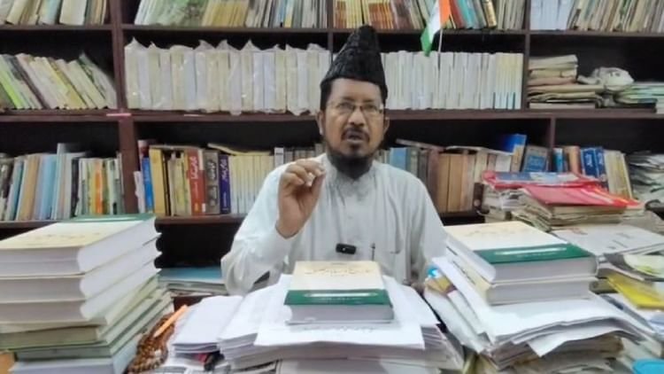 up-news:-मौलाना-शहाबुद्दीन-रजवी-बोले-अखिलेश-यादव-की-सरकार-में-हर-महीने-होता-था-दंगा,-अब-है-कानून-का-राज