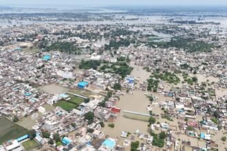 up:-मथुरा-में-यमुना-ने-जानें-कब-कब-मचाई-तबाही,-1978-में-थे-ऐसे-हालात;-देखें-ये-रिपोर्ट