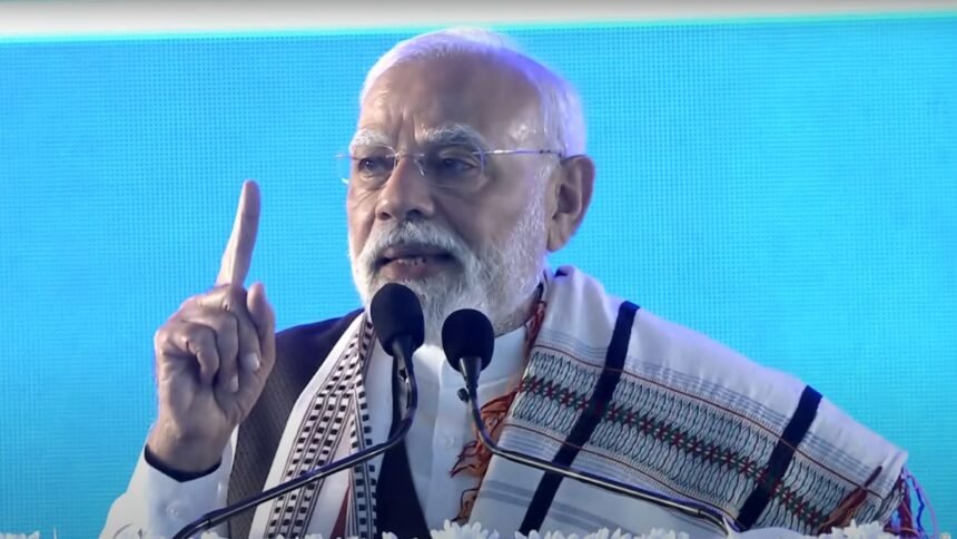 ‘मां-भारती-के-मुकुट-पर-सजा-रत्न-है-मणिपुर’,-इंफाल-में-बोले-पीएम-मोदी;-जानें-और-क्या-कहा?