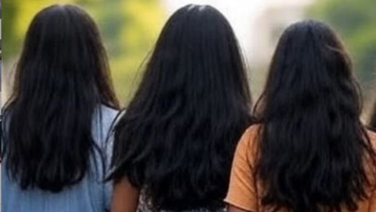 shahjahanpur:-कोचिंग-से-लौट-रहीं-चार-छात्राओं-से-छेड़खानी,-शोहदों-ने-पकड़ा-दुपट्टा,-बोले-उठा-ले-चलो