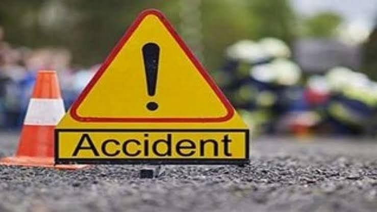 up-news:-कोलकाता-में-सड़क-हादसे-में-यूपी-के-एक-व्यक्ति-की-मौत…-10-घायल,-जगन्नाथपुरी-से-दर्शन-करके-लौट-रहे-थे