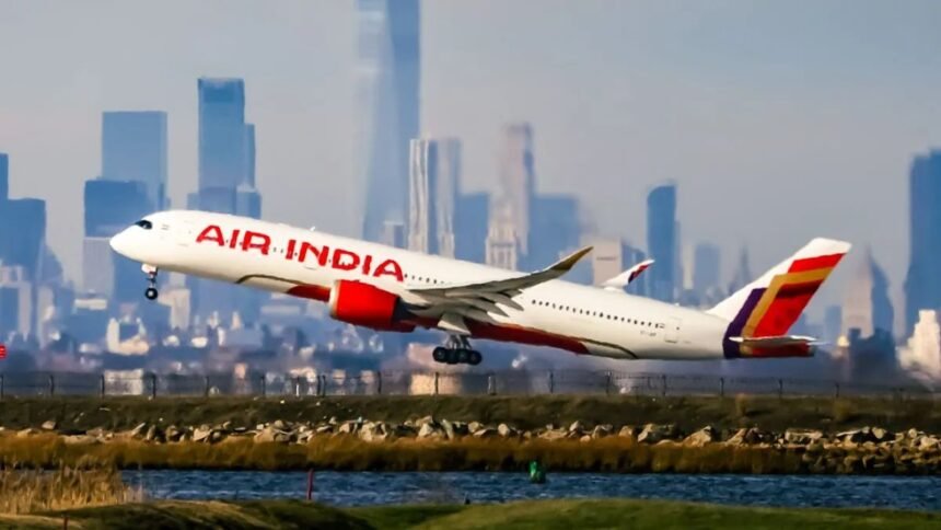 noida-international-airport-के-उद्घाटन-की-तारीख-फिक्स,-इस-दिन-उड़ान-भरेगी-पहली-फ्लाइट