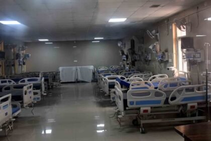 aligarh-news:-अस्तपालों-में-तीन-करोड़-के-वेंटिलेटर-फांक-रहे-धूल,-मरीज-भटकने-को-हैं-मजबूर